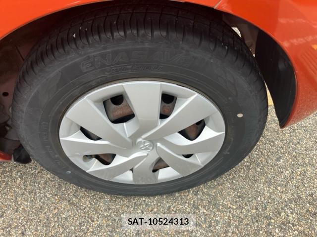 Toyota VITZ 2016-08 7812721-5