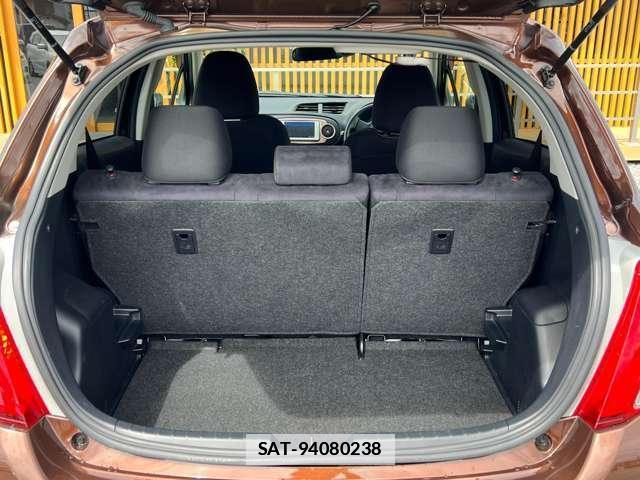 Toyota VITZ 2013-03 7813823-17