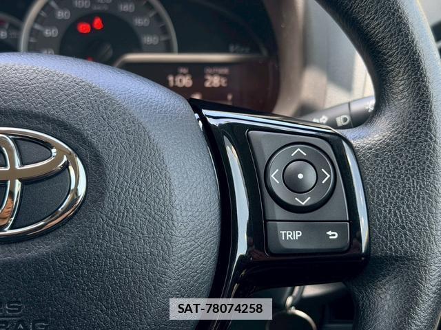 Toyota VITZ 2017-02 7816225-10