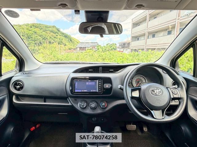 Toyota VITZ 2017-02 7816225-2