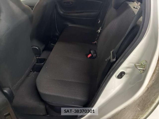 Toyota VITZ 2019-05 7816668-3