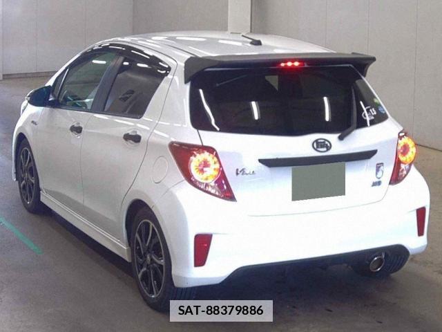 Toyota VITZ 2011-03 7816723-1