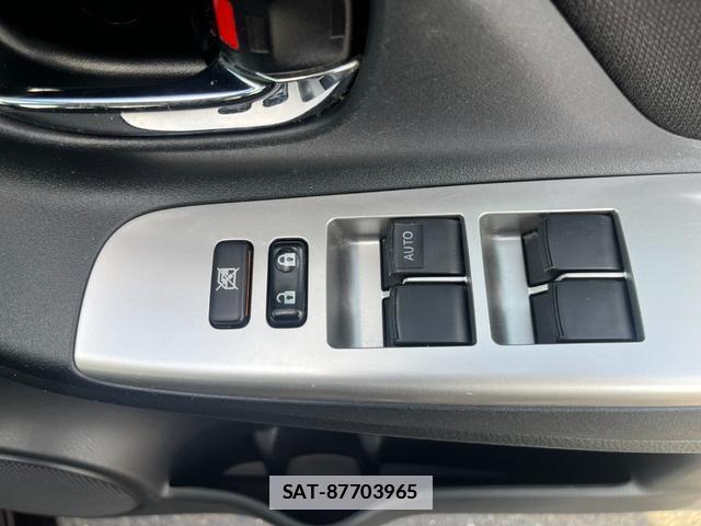 Toyota VITZ 2014-10 7816979-18