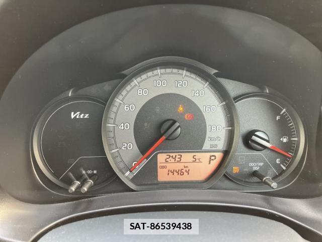 Toyota VITZ 2017-03 7818910-13