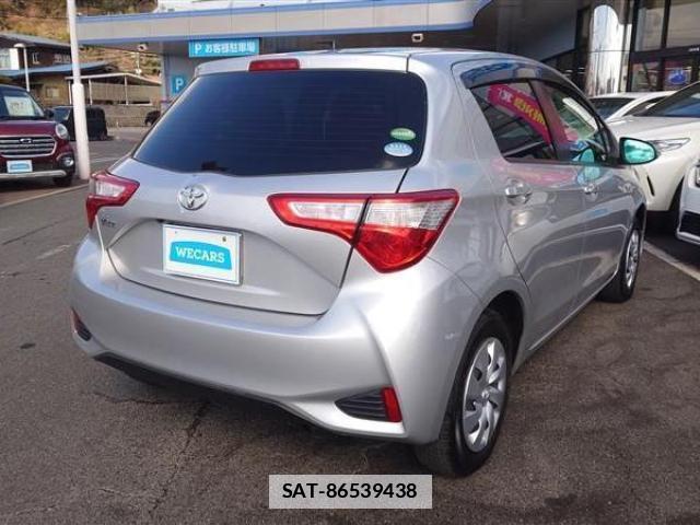 Toyota VITZ 2017-03 7818910-2
