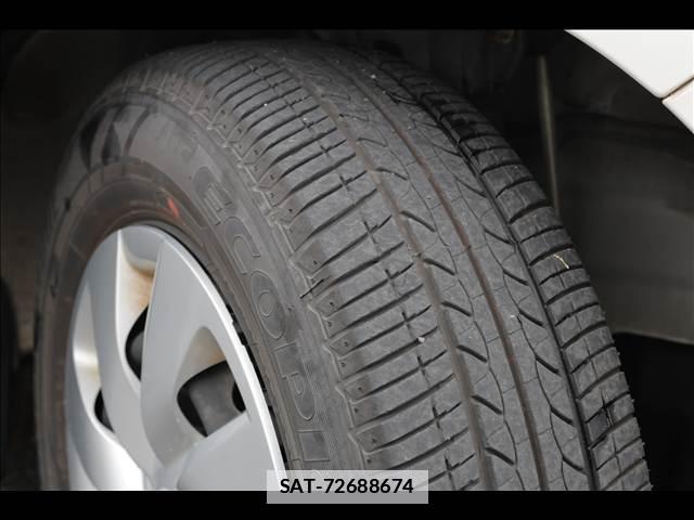 Toyota VITZ 2019-09 7820462-6