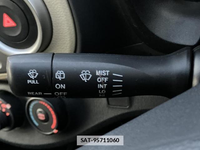Toyota VITZ 2013-03 7820963-16