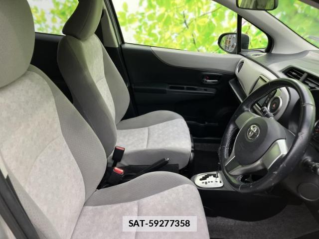Toyota VITZ 2012-01 7821200-3