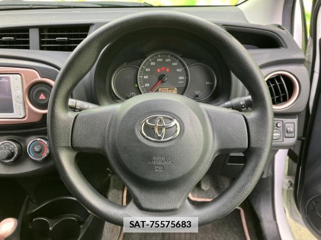 Toyota VITZ 2013-01 7821240-13