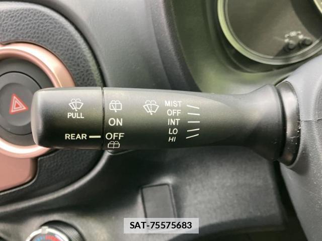 Toyota VITZ 2013-01 7821240-15