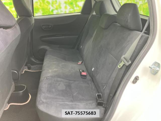 Toyota VITZ 2013-01 7821240-6