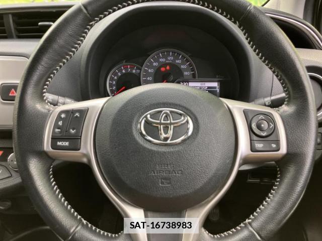 Toyota VITZ 2015-04 7821259-15