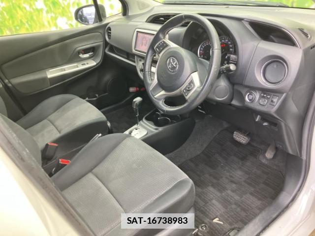 Toyota VITZ 2015-04 7821259-4