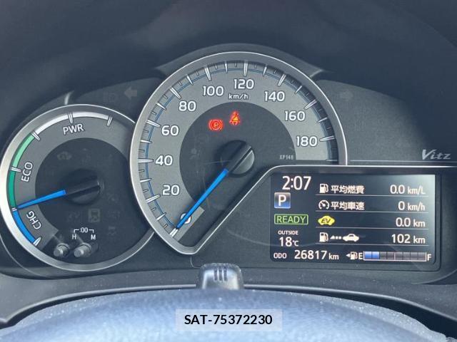 Toyota VITZ 2018-06 7821498-13