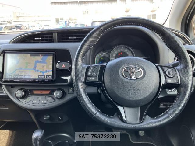 Toyota VITZ 2018-06 7821498-14