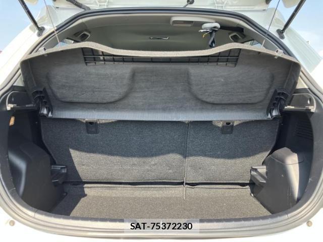 Toyota VITZ 2018-06 7821498-7
