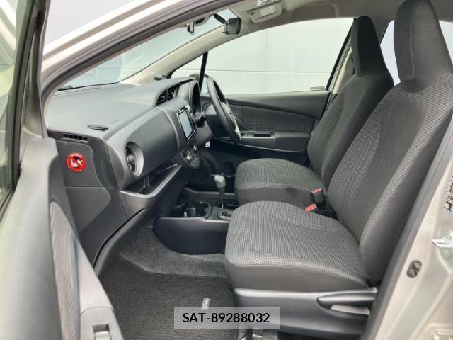 Toyota VITZ 2017-06 7821967-5