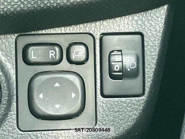 Toyota VITZ 2015-05 7822024-17