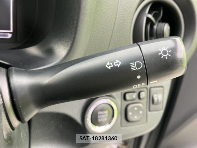 Toyota VITZ 2019-04 7822140-15