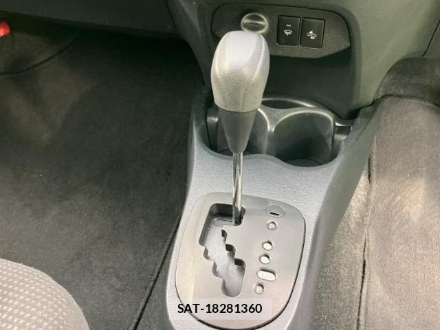 Toyota VITZ 2019-04 7822140-17