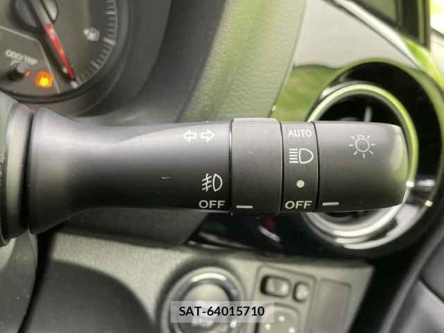 Toyota VITZ 2019-06 7822498-15
