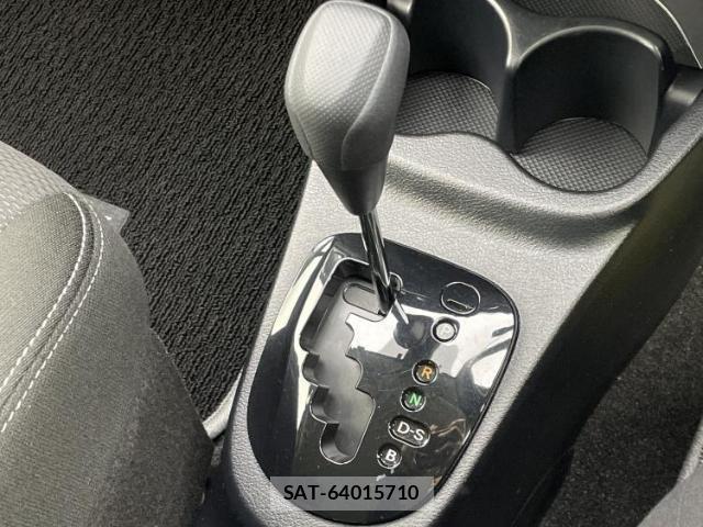 Toyota VITZ 2019-06 7822498-17