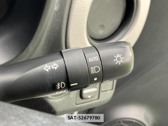 Toyota VITZ 2013-05 7822579-11