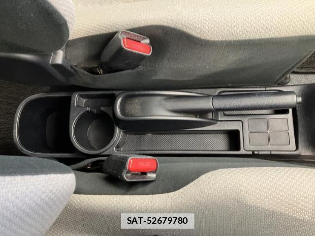 Toyota VITZ 2013-05 7822579-17