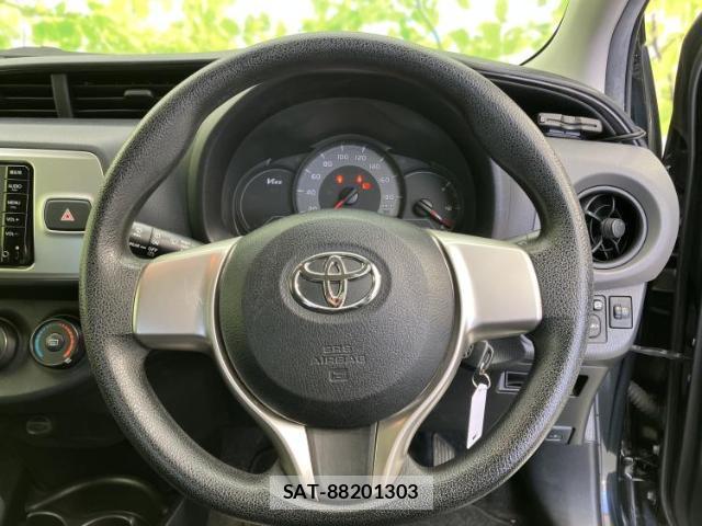 Toyota VITZ 2016-04 7822776-15