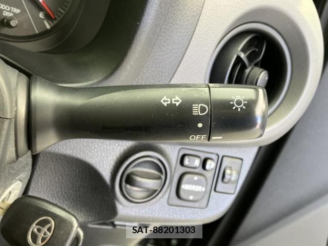 Toyota VITZ 2016-04 7822776-16