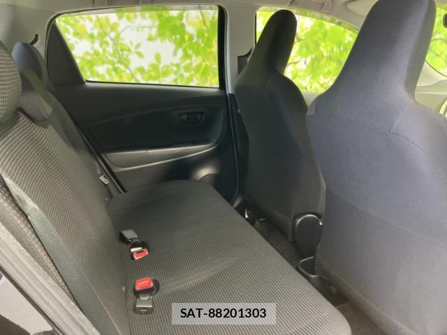 Toyota VITZ 2016-04 7822776-4