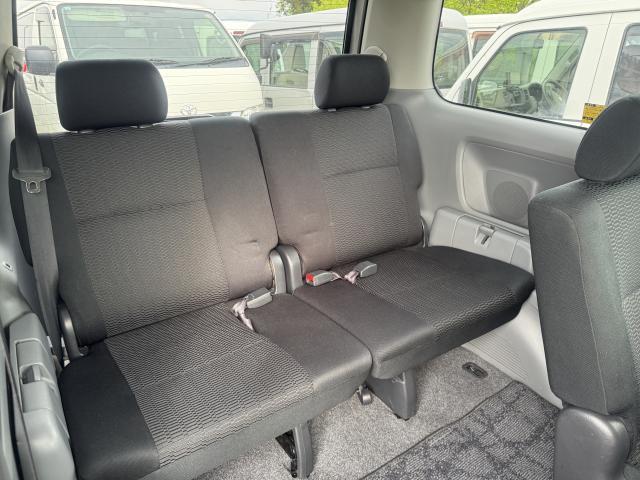 Toyota VOXY 2007-04 7811930-13