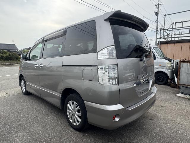 Toyota VOXY 2007-04 7811930-6
