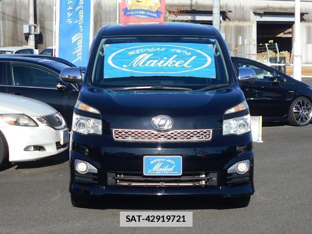 Toyota VOXY 2011-11 7812061-9