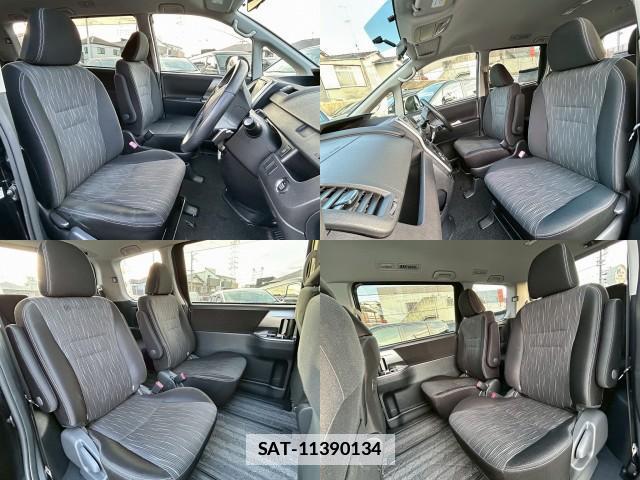 Toyota VOXY 2011-11 7812209-3