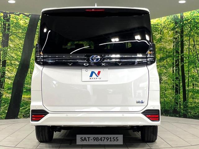 Toyota VOXY 2025-10 7812431-16