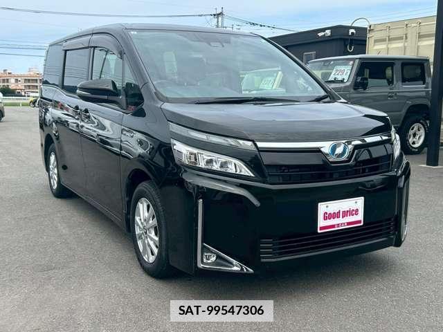 Toyota VOXY 2017-07 7812643-11