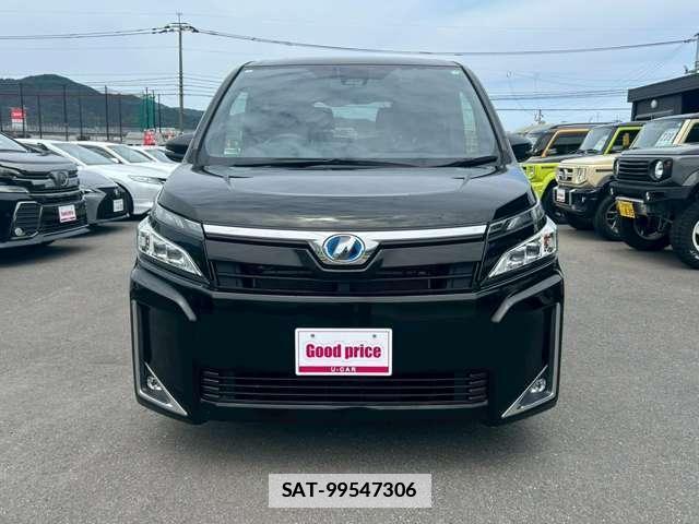 Toyota VOXY 2017-07 7812643-9