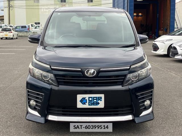 Toyota VOXY 2014-07 7812878-3