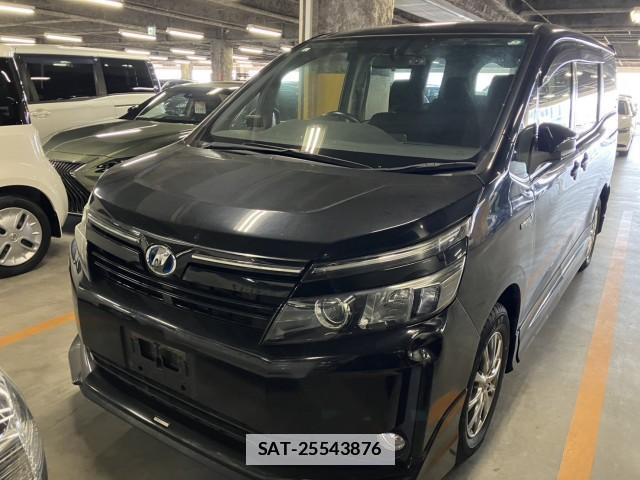 Toyota VOXY 2015-08 7813465-0