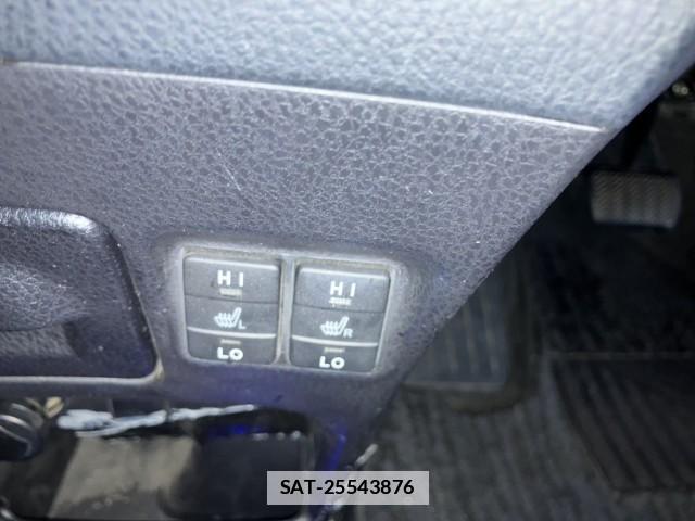 Toyota VOXY 2015-08 7813465-11