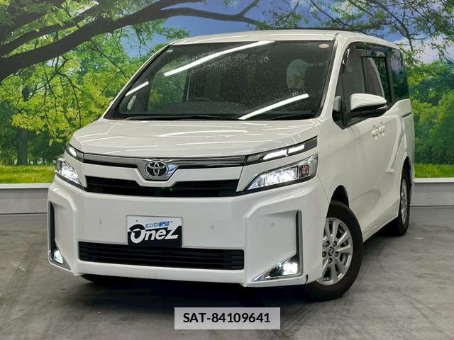 Toyota VOXY 2019-12 7813775-14