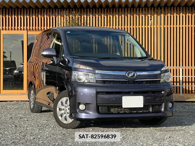 Toyota VOXY 2011-02 7813796-0