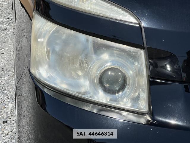 Toyota VOXY 2010-01 7813828-4