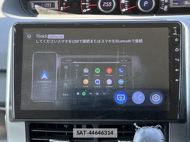 Toyota VOXY 2010-01 7813828-7