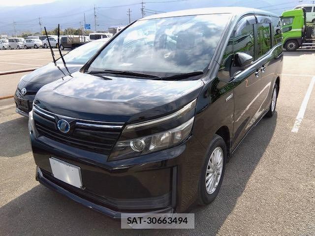 Toyota VOXY 2014-08 7813990-0