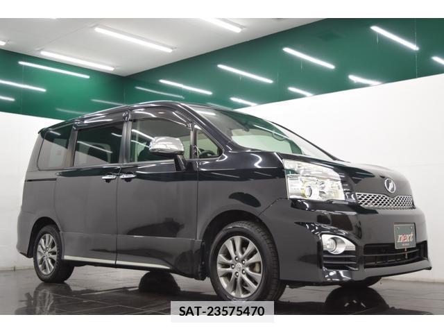 Toyota VOXY 2013-11 7814561-7