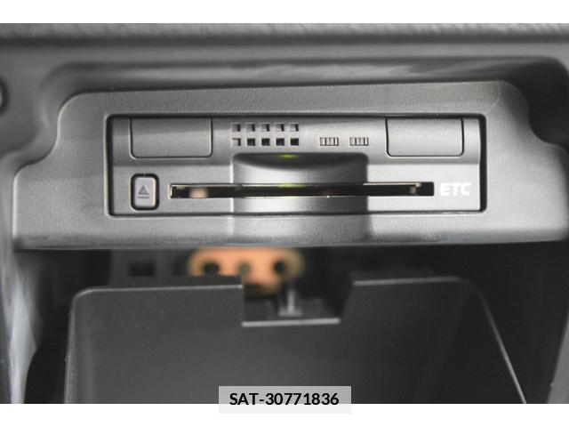 Toyota VOXY 2010-09 7814567-14