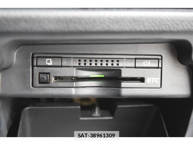 Toyota VOXY 2013-12 7814570-13