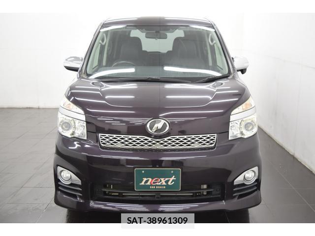 Toyota VOXY 2013-12 7814570-6